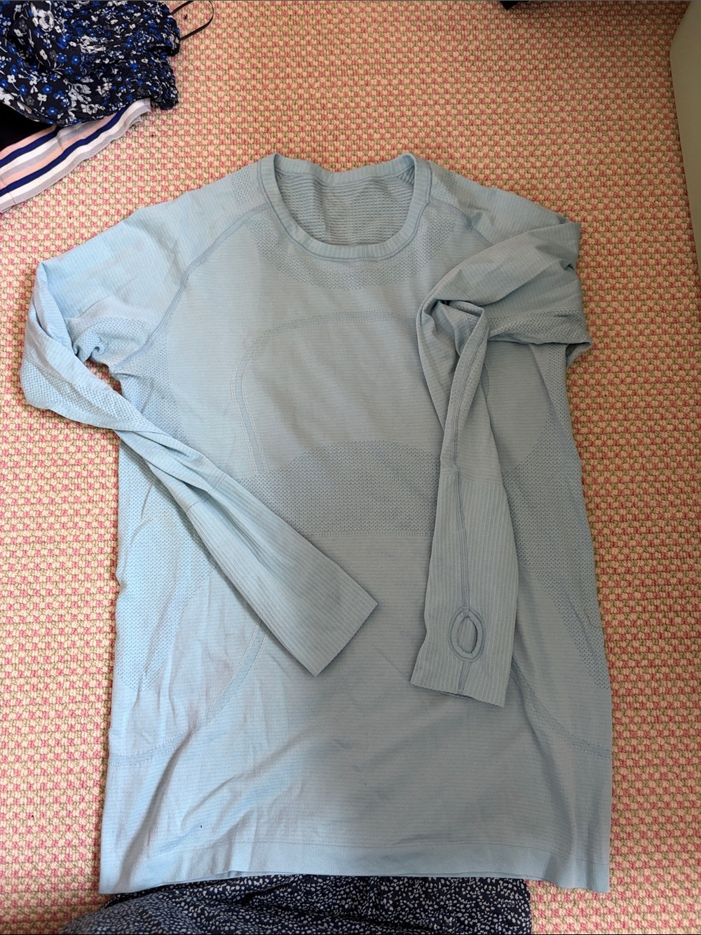 LULULEMON Long Sleeve Teal/Seafoam Top, amazing worn condition, size 12,